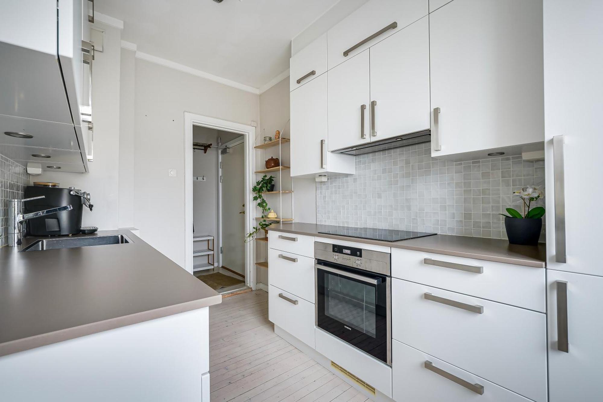 Central & Charming - 67sqm - 5pax Apartment *